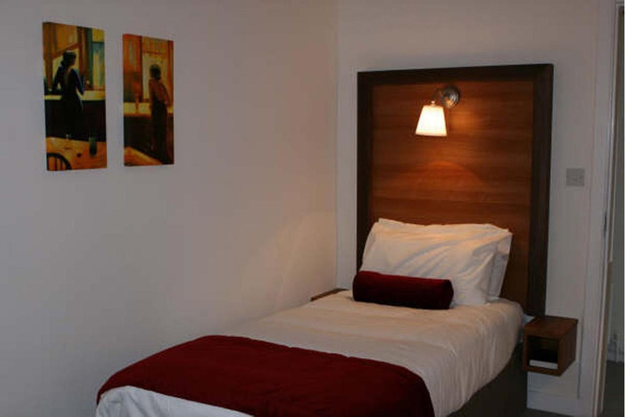 Ravine Hotel Lisdoonvarna Szoba fotó