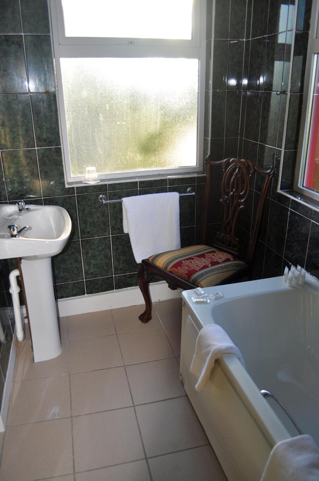 Ravine Hotel Lisdoonvarna Kültér fotó